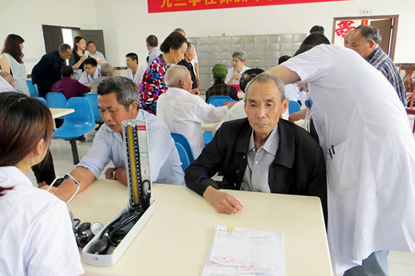 便攜式健康一體機(jī)控制器信號(hào)采集數(shù)據(jù)處理模塊