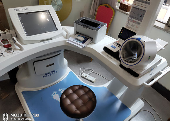 ����һ�w�C��������y�u�Լ����Բ�����